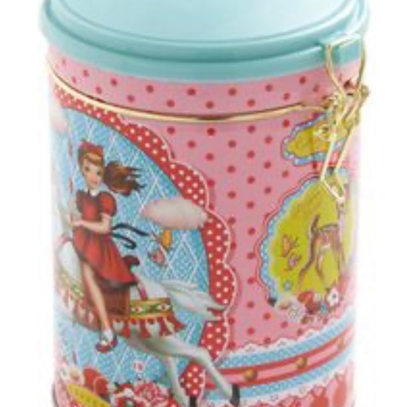 Set of 3 - whimsical metal kitchen canisters - Picture 3 of 3